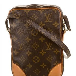 Louis Vuitton Crossbody bag vintage from the 2000 collection